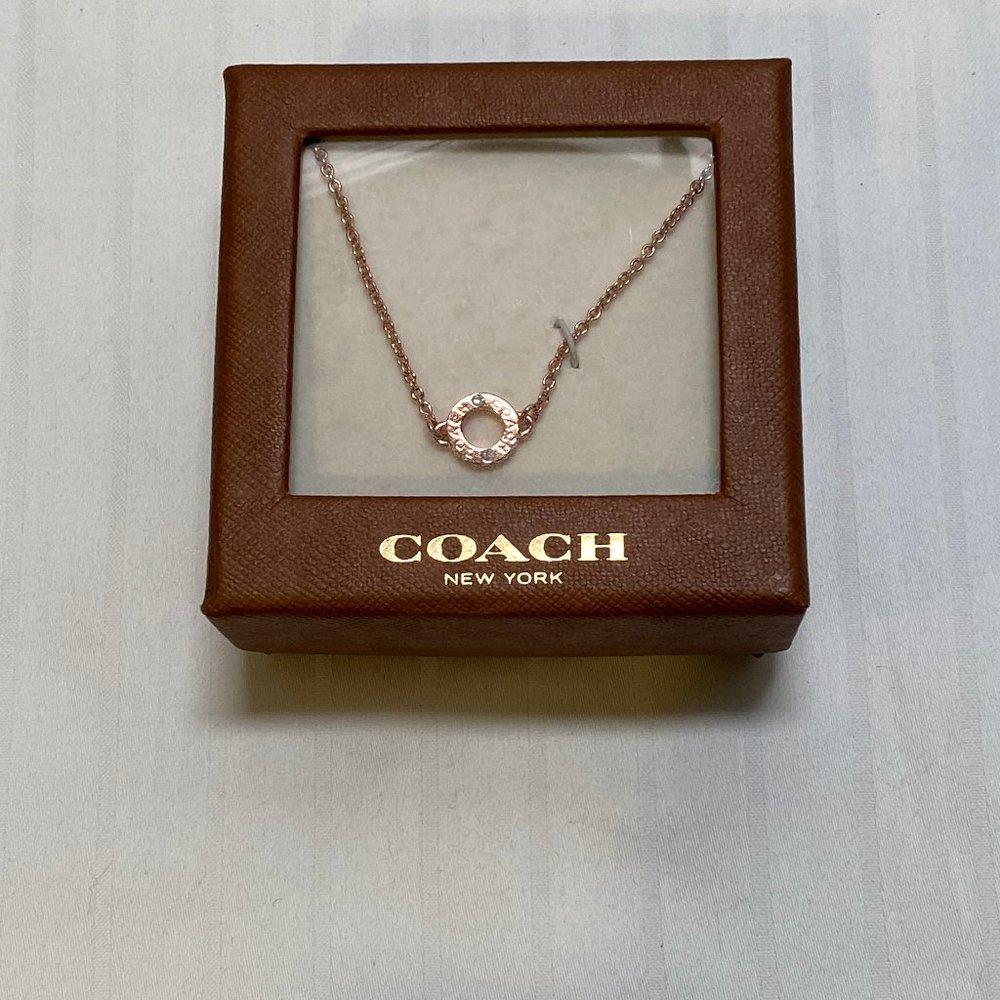 COACH SIGNATURE Dainty Circle NECKLACE  BOXED-Rose Gold with Rhinestones-NIB